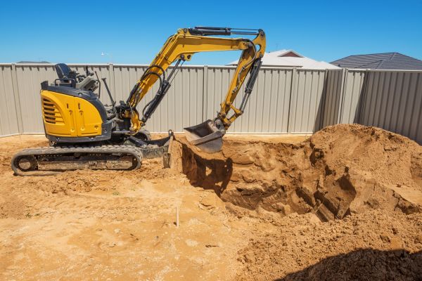 Yard Digging Service in Albany