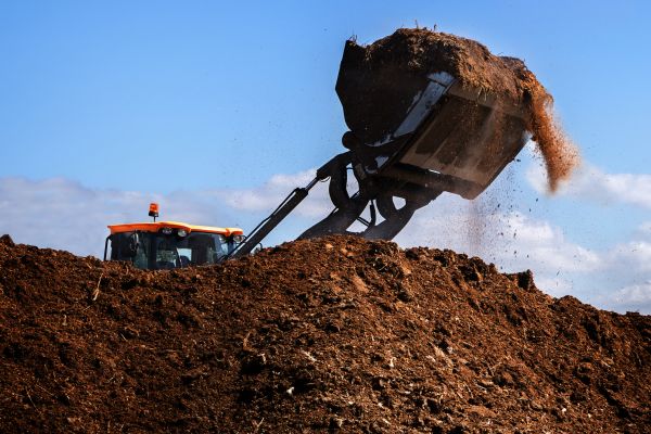 Cost of Dirt Spreading in Albany